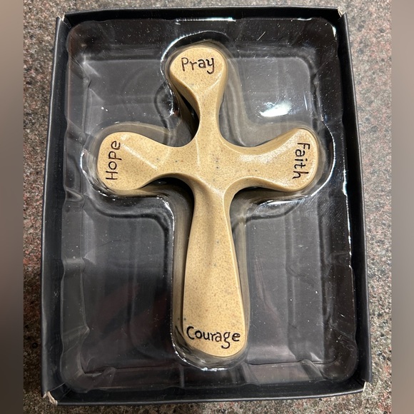 Cross - Picture 2 of 3